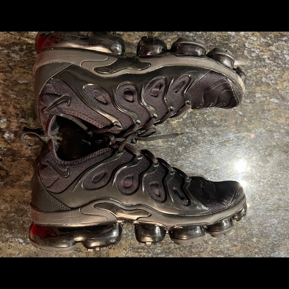 Triple black Vapor Max Plus - Picture 4 of 4